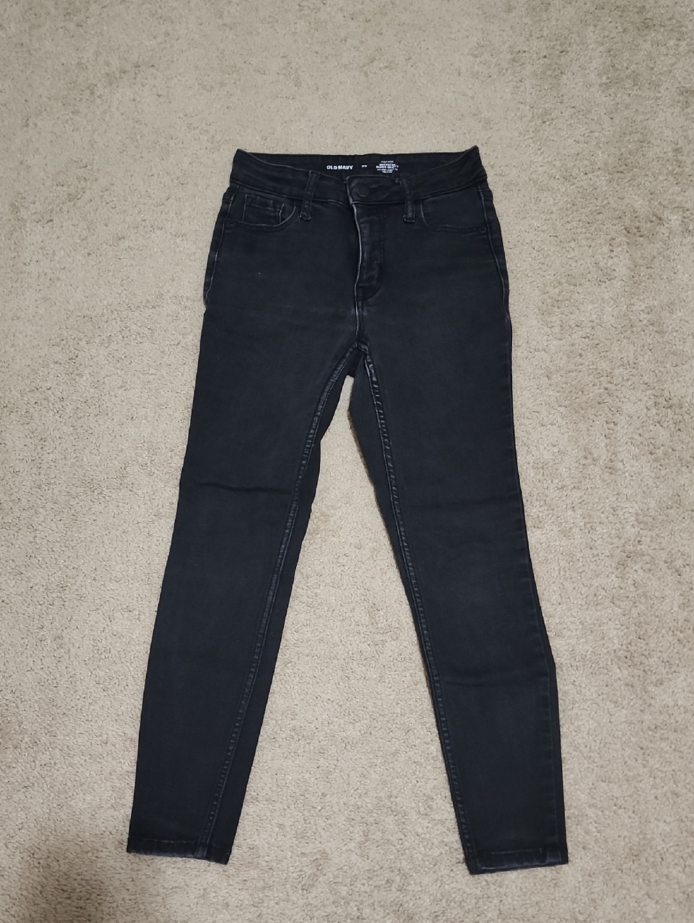 Old Navy Rockstar Super Skinny Jeans